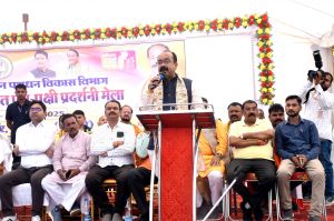 पशु-पक्षी जीवन का आधार, किसान पशुपालन कर बढ़ाएं अपनी कमाई : साव