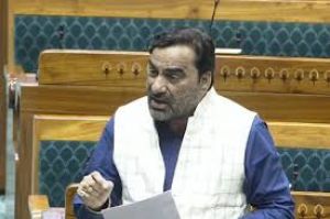 पान मसाला का विज्ञापन करने वाले अभिनेताओं के पुरस्कार वापस लेने की लोकसभा में उठी मांग