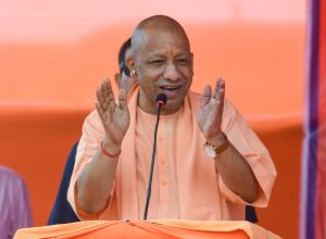 योगी सरकार का बड़ा फैसला: नए साल में यूपी के युवाओं को 1.50 लाख सरकारी नौकरियों की सौगात योगी सरकार का बड़ा फैसला: नए साल में यूपी के युवाओं को 1.50 लाख सरकारी नौकरियों की सौगात