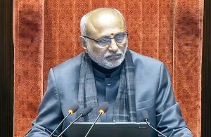 एलवीएम3-एम6 की सफलता पर देश ने मनाया जश्न, उपराष्ट्रपति और मंत्रियों ने इसरो को दी बधाई