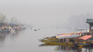 श्रीनगर में न्यूनतम तापमान शून्य से ऊपर, गुलमर्ग-पहलगाम में शीतलहर का प्रकोप