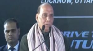  राजनाथ सिंह ने किया अशोक लेलैंड इलेक्ट्रिक व्हीकल प्लांट का उद्घाटन, बोले ईवी वाहनों का है भविष्य