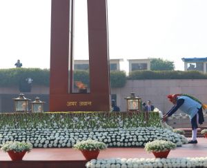 गणतंत्र दिवस पर पीएम मोदी की पगड़ी ने सबका ध्यान खींचा गणतंत्र दिवस पर पीएम मोदी की पगड़ी ने सबका ध्यान खींचा