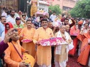  श्रीकृष्ण जन्मस्थान से रामनवमी पर श्रीराम को अर्पण करने के लिए प्रसाद अयोध्या भेजा गया