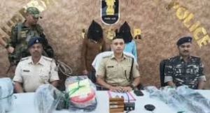 झारखंड के लातेहार में दो माओवादी गिरफ्तार, हथियार बरामद