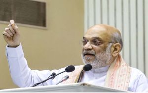 बंगाल सरकार ने बाड़ लगाने के लिए 7 दिनों में बीएसएफ को 600 हेक्टेयर जमीन सौंपी: अमित शाह