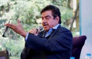 मैं मुश्किल समय में ममता बनर्जी का साथ नहीं छोड़ूंगा: तृणमूल कांग्रेस सांसद शत्रुघ्न सिन्हा