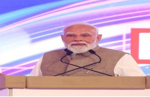 भारत में 70 वर्ष से ऊपर के हर नागरिक के लिए 5 लाख रुपए तक का मुफ्त इलाज उपलब्ध है :पीएम मोदी