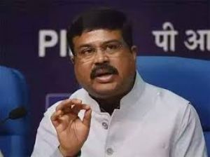 नीट विवाद के बीच केंद्रीय शिक्षा मंत्री धर्मेंद्र प्रधान ने दिया इस्तीफा, बोले- युवाओं के हित में लिया फैसला