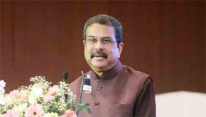राष्ट्रपति मुर्मु ने धर्मेंद्र प्रधान का इस्तीफा किया स्वीकार, प्रल्हाद जोशी को शिक्षा मंत्रालय का अतिरिक्त प्रभार