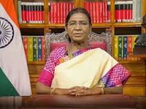 राष्ट्रपति ने स्वतंत्रता दिवस की पूर्व संध्या पर देशवासियों को दी शुभकामनाएं, विकसित भारत के निर्माण का आह्वान