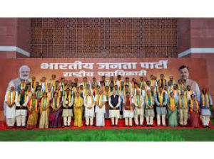  प्रधानमंत्री मोदी ने भाजपा के नए राष्ट्रीय पदाधिकारियों से बातचीत की