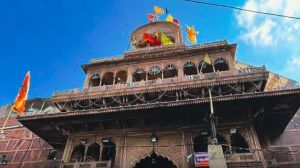 बांकेबिहारी मंदिर: भेंट की गई चीजों का उत्सवों में उपयोग न किए जाने पर उठे सवाल, जांच समिति गठित