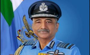 एयर चीफ मार्शल आशुतोष दीक्षित ने वायुसेना प्रमुख का पदभार संभाला