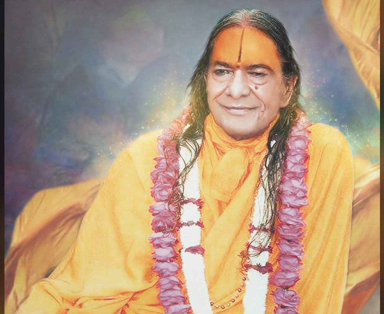 शरीर से संसार के प्रति व्यवहार करना है और मन का प्रेम भगवान के प्रति अर्पित रखना है; पढ़िये कर्मयोग का क्रियात्मक स्वरुप!! शरीर से संसार के प्रति व्यवहार करना है और मन का प्रेम भगवान के प्रति अर्पित रखना है; पढ़िये कर्मयोग का क्रियात्मक स्वरुप!!