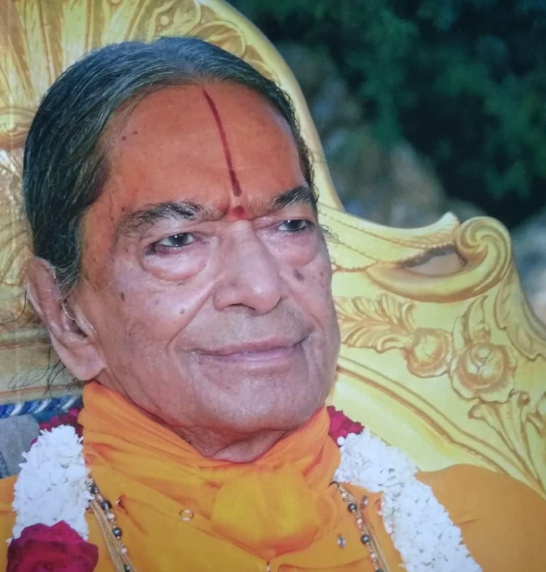 गुरु प्लस भगवान अथवा केवल गुरु की ही भक्ति, दोनों बात शास्त्रों में है; परन्तु इसमें कौन सी एक विशेष बात ध्यान देने योग्य है? गुरु प्लस भगवान अथवा केवल गुरु की ही भक्ति, दोनों बात शास्त्रों में है; परन्तु इसमें कौन सी एक विशेष बात ध्यान देने योग्य है?