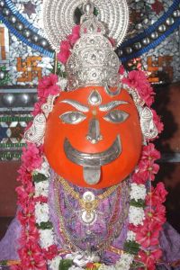 चंद्रमा सदृश मुख वाली मां चंद्रहासिनी