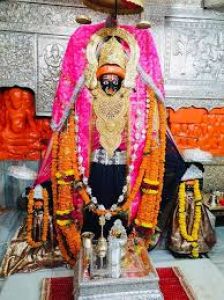    आस्था का केंद्र रायपुर का प्राचीन महामाया मंदिर 