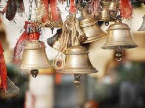 मंदिर में प्रवेश करने से पहले क्यों बजाई जाती है घंटी? 