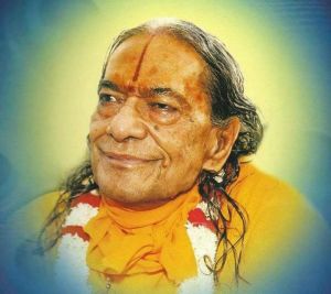 जैसे फूल पत्ते वृक्ष के सेवक हैं, ऐसे ही जीव ब्रम्ह श्रीकृष्ण का नित्य सेवक है - जगदगुरु श्री कृपालु जी महाराज प्रदत्त तत्वज्ञान! जैसे फूल पत्ते वृक्ष के सेवक हैं, ऐसे ही जीव ब्रम्ह श्रीकृष्ण का नित्य सेवक है - जगदगुरु श्री कृपालु जी महाराज प्रदत्त तत्वज्ञान!