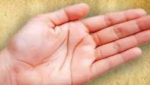 हाथ में है यह निशान तो मंदिर बनवाएंगे आप