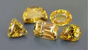 धनु और मीन वाले जातकों के लिए वरदान से कम नहीं है पुखराज रत्न धनु और मीन वाले जातकों के लिए वरदान से कम नहीं है पुखराज रत्न