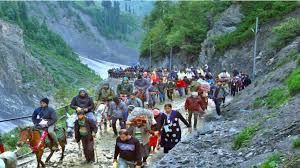  जम्मू कश्मीर: एक दिन के निलंबन के बाद अमरनाथ यात्रा फिर से शुरू