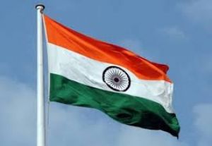  15 अगस्त और 26 जनवरी को झंडा फहराने में हैं क्या है अंतर?