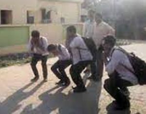 स्‍कूल में उठक-बैठक लगाने की ही क्‍यों मिलती है सजा, इसके पीछे है फायदे वाला राज