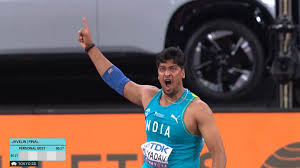 सचिन यादव का नीरज को अपना आदर्श मानने से लेकर विश्व चैंपियनशिप में उन्हें पछाड़ने तक का सफर सचिन यादव का नीरज को अपना आदर्श मानने से लेकर विश्व चैंपियनशिप में उन्हें पछाड़ने तक का सफर