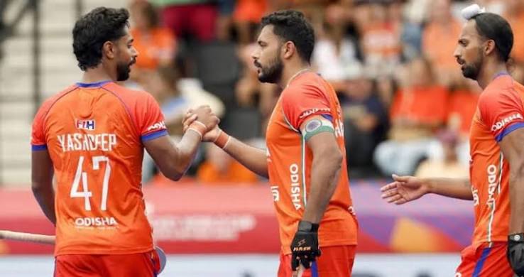 भारत ने एफआईएच विश्व कप में पाकिस्तान को 5-3 से हराकर अगले दौर में प्रवेश किया भारत ने एफआईएच विश्व कप में पाकिस्तान को 5-3 से हराकर अगले दौर में प्रवेश किया