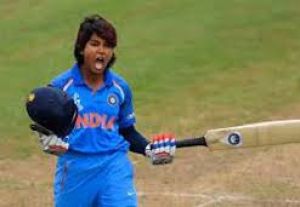 पूनम राउत बल्लेबाजों में शीर्ष 20 में पहुंची