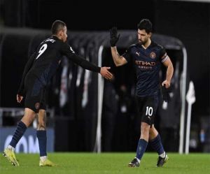  लीड्स ने मैनचेस्टर सिटी को 2-1 से हराकर उलटफेर किया