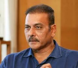  धोनी की तरह कुशल रणनीतिकार हैं रोहित : रवि शास्त्री