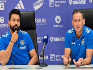 दूसरे विकेटकीपर और मुख्य लेग स्पिनर को लेकर माथापच्ची करनी होगी चयन समिति को दूसरे विकेटकीपर और मुख्य लेग स्पिनर को लेकर माथापच्ची करनी होगी चयन समिति को