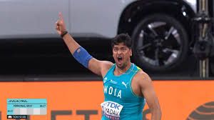 सचिन यादव का नीरज को अपना आदर्श मानने से लेकर विश्व चैंपियनशिप में उन्हें पछाड़ने तक का सफर सचिन यादव का नीरज को अपना आदर्श मानने से लेकर विश्व चैंपियनशिप में उन्हें पछाड़ने तक का सफर